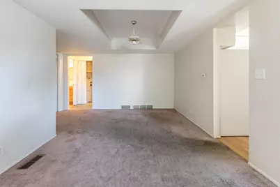 302 E Peach Ln S, Bountiful, UT 84010 - Photo 7