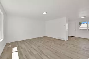 958 N 2075 W, Farr West, UT 84404 - Photo 11