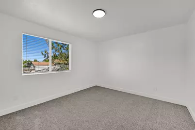958 N 2075 W, Farr West, UT 84404 - Photo 19