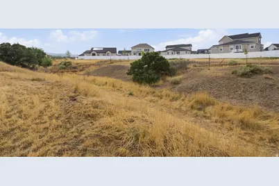13106 S Lazy Creek Cv W, Herriman, UT 84096 - Photo 17