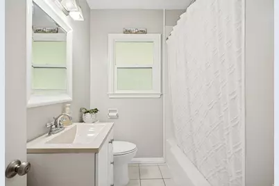 2333 E Lakeview Dr S, Salt Lake City, UT 84109 - Photo 11