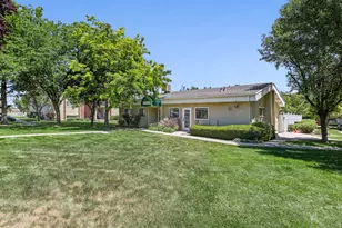 1829 W 7600 S, West Jordan, UT 84084 - Photo 17