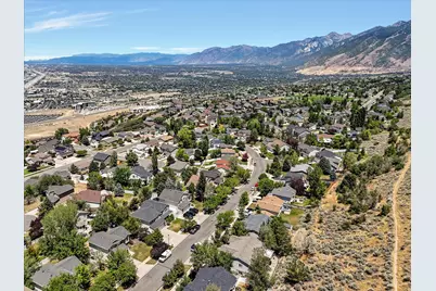 169 E Manilla Dr S, Draper, UT 84020 - Photo 31
