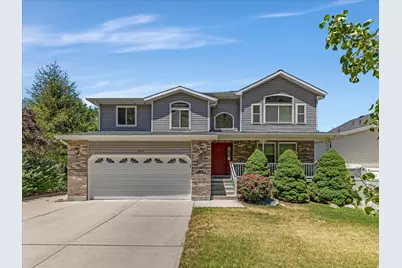 169 E Manilla Dr S, Draper, UT 84020 - Photo 1
