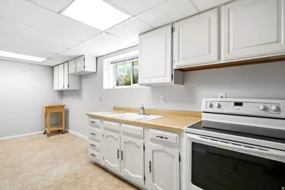 1962 N 2600 E, Layton, UT 84040 - Photo 19