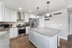 9707 N Hummer Dr, Eagle Mountain, UT 84005 - Photo 17