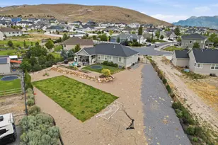9707 N Hummer Dr, Eagle Mountain, UT 84005 - Photo 39