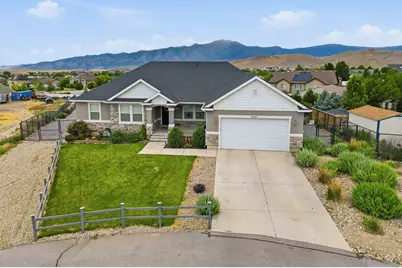 9707 N Hummer Dr, Eagle Mountain, UT 84005 - Photo 43
