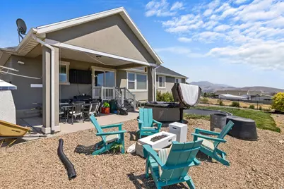 9707 N Hummer Dr, Eagle Mountain, UT 84005 - Photo 35