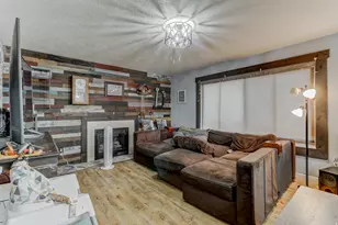 8842 N Jefferson Dr, Eagle Mountain, UT 84005 - Photo 5