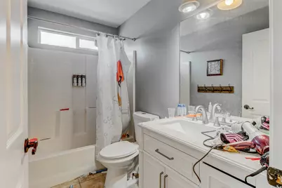 8842 N Jefferson Dr, Eagle Mountain, UT 84005 - Photo 9