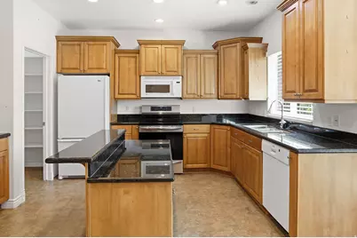 2190 S 750 W, Perry, UT 84302 - Photo 17