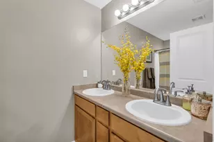 658 Canterbury Ln, North Salt Lake, UT 84054 - Photo 11