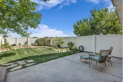 658 Canterbury Ln, North Salt Lake, UT 84054 - Photo 17