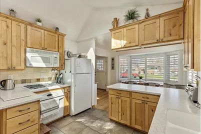 1532 E Lanebrook Ln, Salt Lake City, UT 84124 - Photo 19
