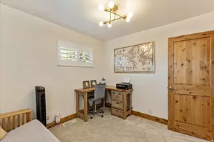1532 E Lanebrook Ln, Salt Lake City, UT 84124 - Photo 33
