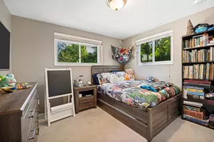 246 Oak Dr, North Salt Lake, UT 84054 - Photo 7