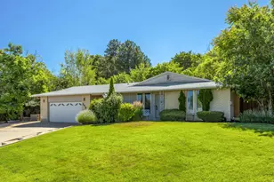 246 Oak Dr, North Salt Lake, UT 84054 - Photo 27