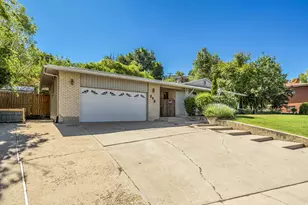 246 Oak Dr, North Salt Lake, UT 84054 - Photo 25