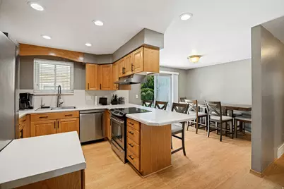 246 Oak Dr, North Salt Lake, UT 84054 - Photo 9