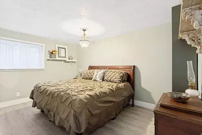 3376 W 10000 S, South Jordan, UT 84095 - Photo 17