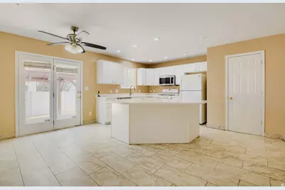 1472 S 2250 E, Spanish Fork, UT 84660 - Photo 3