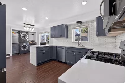 1272 W 1800 N, Lehi, UT 84043 - Photo 7