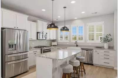 15230 S Cutlass Ct, Bluffdale, UT 84065 - Photo 7