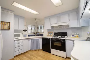 77 W Alta View Way S, Sandy, UT 84070 - Photo 3