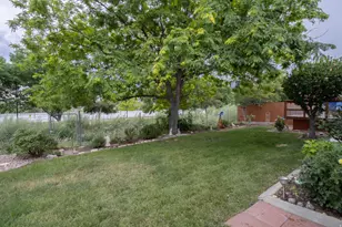 77 W Alta View Way S, Sandy, UT 84070 - Photo 33