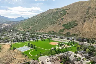 258 E Red Leaf Dr, Draper, UT 84020 - Photo 43