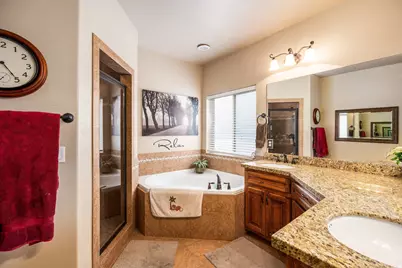 258 E Red Leaf Dr, Draper, UT 84020 - Photo 19