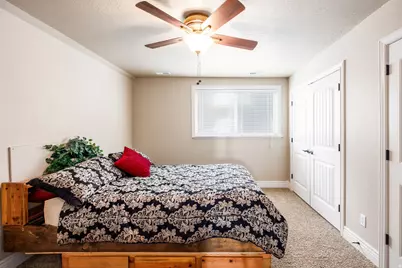 258 E Red Leaf Dr, Draper, UT 84020 - Photo 21