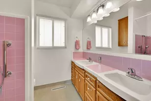 2467 S 2000 W, Syracuse, UT 84075 - Photo 9
