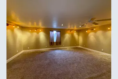 1402 Shepherd Dr, Wellington, UT 84542 - Photo 31