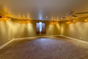 1402 Shepherd Dr, Wellington, UT 84542 - Photo 31
