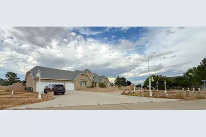 1402 Shepherd Dr, Wellington, UT 84542 - Photo 63