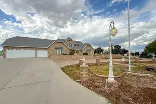 1402 Shepherd Dr, Wellington, UT 84542 - Photo 43