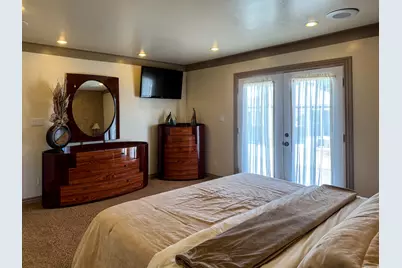 1402 Shepherd Dr, Wellington, UT 84542 - Photo 27