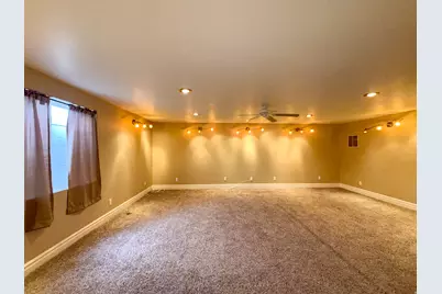 1402 Shepherd Dr, Wellington, UT 84542 - Photo 31