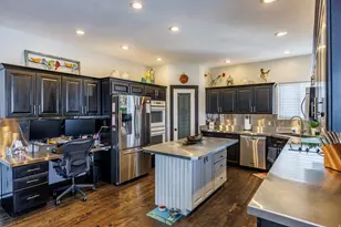 9995 S Caddie Cir W, South Jordan, UT 84009 - Photo 19