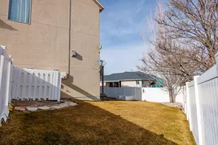 9995 S Caddie Cir W, South Jordan, UT 84009 - Photo 57