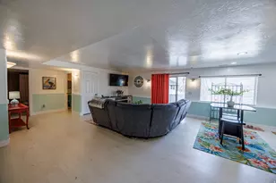 9995 S Caddie Cir W, South Jordan, UT 84009 - Photo 47