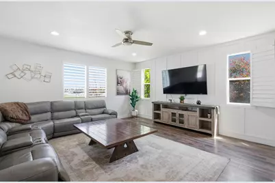 5732 W Yukon River Ln S, Herriman, UT 84096 - Photo 7