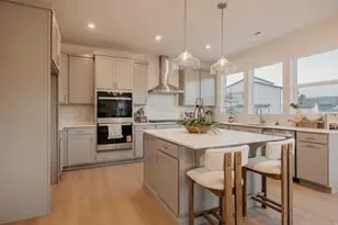 5233 S Paramount Dr, Riverdale, UT 84405 - Photo 9