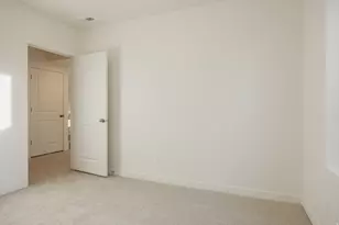 5233 S Paramount Dr, Riverdale, UT 84405 - Photo 107
