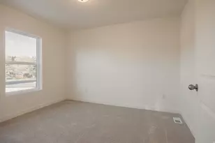 5233 S Paramount Dr, Riverdale, UT 84405 - Photo 43