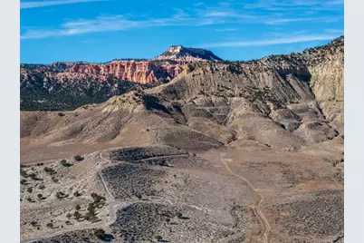 1040 W Under The Rim Rd, Tropic, UT 84776 - Photo 3