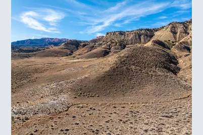 1040 W Under The Rim Rd, Tropic, UT 84776 - Photo 7