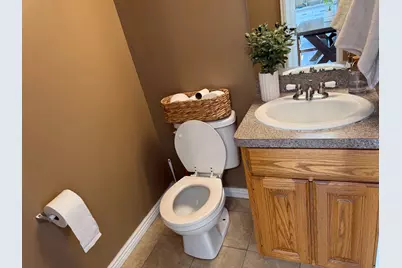 183 E 820 S, Centerville, UT 84014 - Photo 7